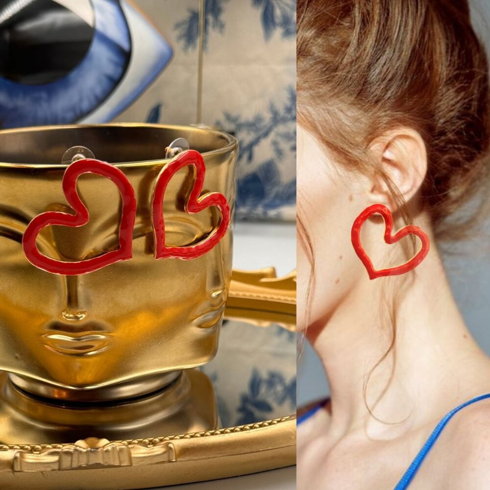 🆕 OSCAR DE LA RENTA 🧿 NWOT Large Enameled Red Heart Hoop Earrings